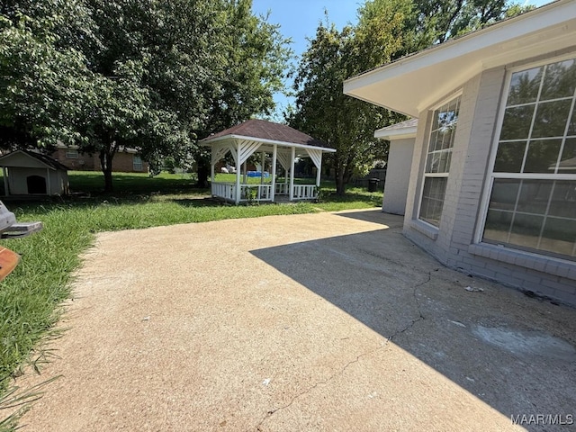 6524 Foxleigh Ct, Montgomery, AL 36116 - view of yard featuring a gazebo and a patio