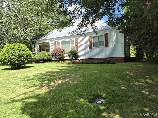 610 Hudson Pl, Tallassee, AL 36078 - photo 1