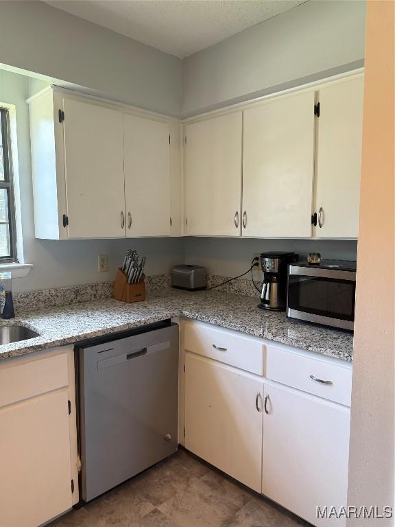 3304 Hillcrest Ln, Montgomery, AL 36109 - photo 3