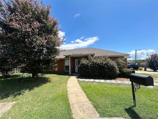 1725 Young Pointe Blvd, Montgomery, AL 36106 - photo 1