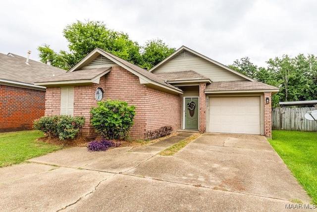 6013 Woodrun Ct, Montgomery, AL 36117 - photo 1