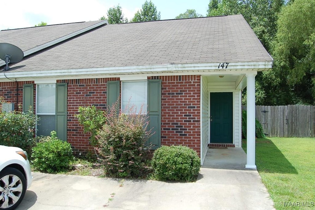 147 Jamestown Loop, Millbrook, AL 36054 - photo 1