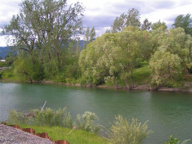 28 Miles Ave Unit 103, Whitefish, MT 59937