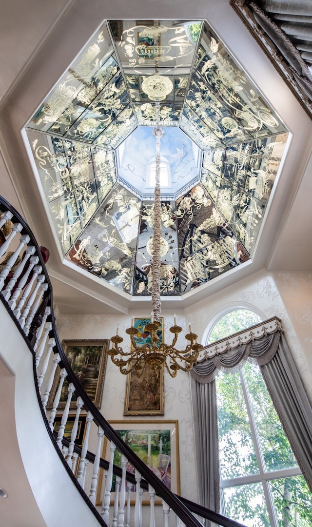 interior details with an inviting chandelier