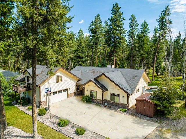 view of front of house with a garage