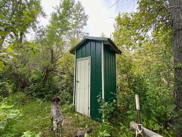 view of shed / structure