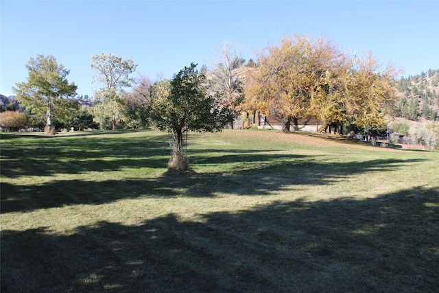 26 N Cooper Ln, Cascade, MT 59421 - view of community featuring a yard