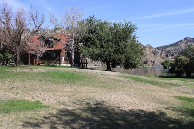 26 N Cooper Ln, Cascade, MT 59421 - view of yard featuring a mountain view