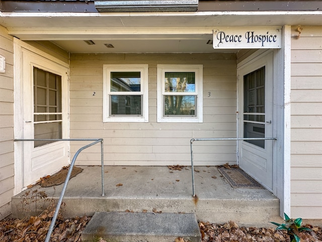 view of doorway to property