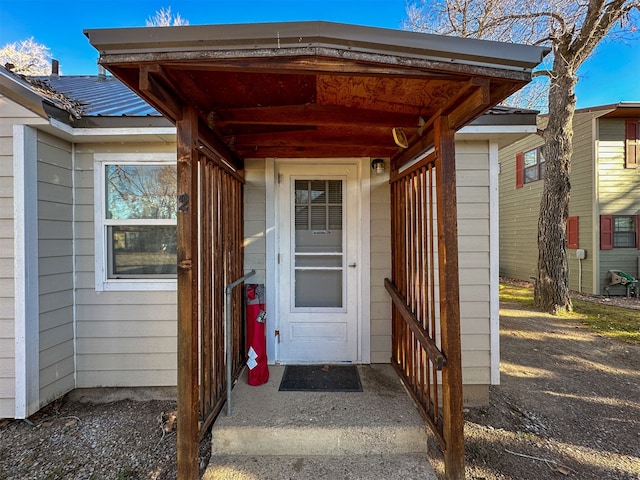 view of property entrance