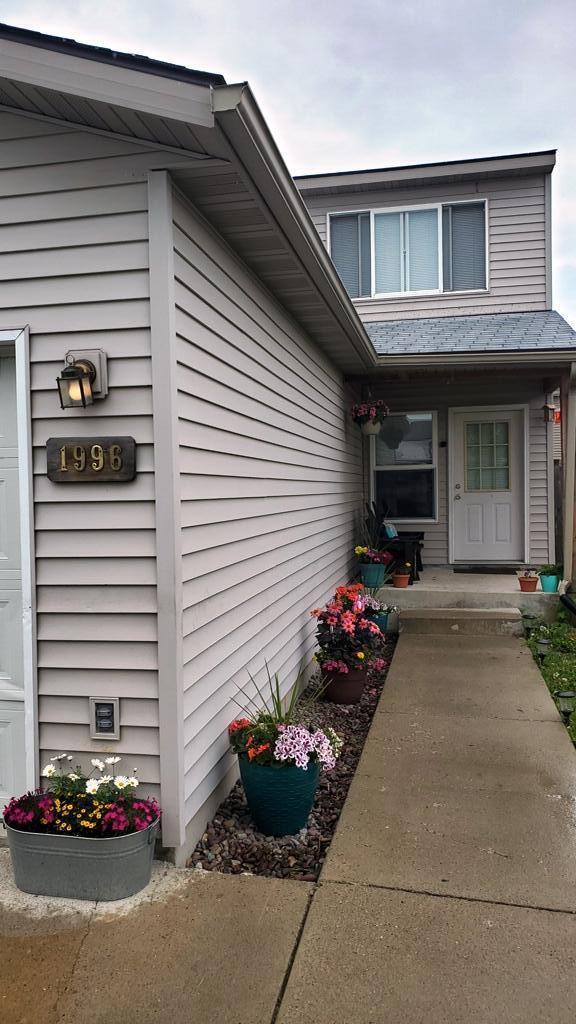 1996/1998 Greatview Ave, Kalispell, MT 59901 - property entrance