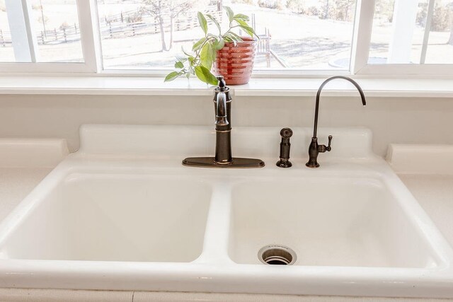 room details with sink