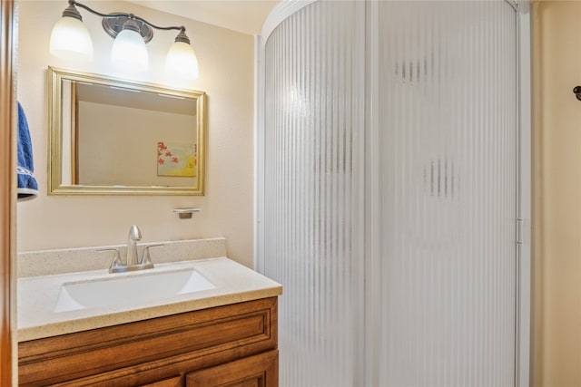 707 W Desta St, Hamilton, MT 59840 - bathroom with large vanity