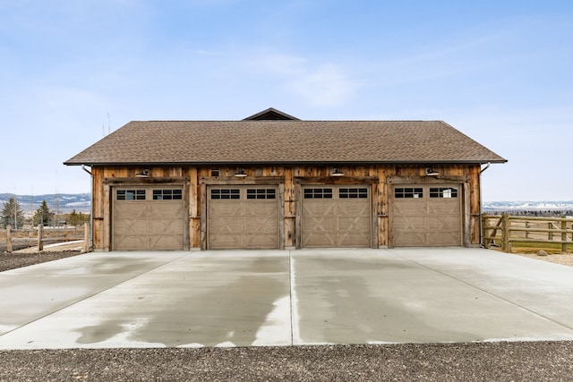 garage featuring a mountain view