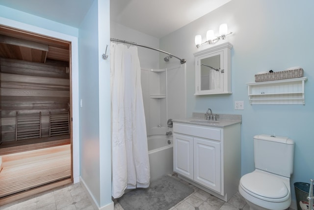 full bathroom with shower / bath combo with shower curtain, vanity, and toilet