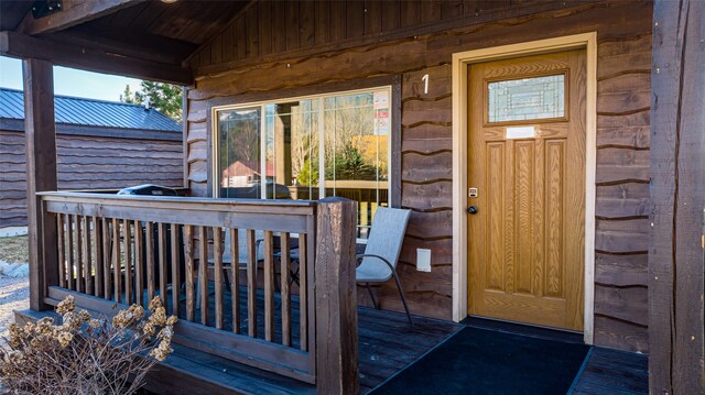 view of entrance to property