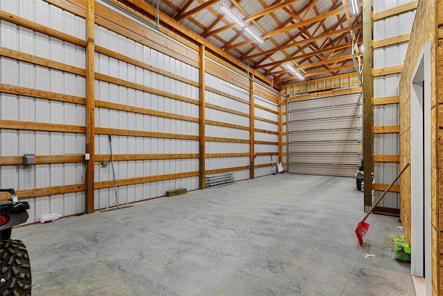 828AND806 Corvallis Hills Dr, Corvallis, MT 59828 - garage featuring metal wall