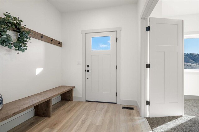 5539 Fireweed Loop, Helena, MT 59602 - living area featuring light wood-style flooring, visible vents, and recessed lighting