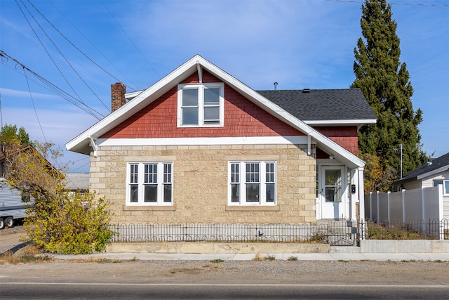 view of front of property