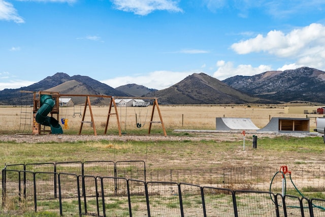 property view of mountains featuring a rural view