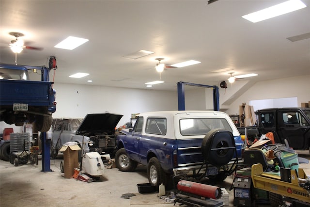 garage with ceiling fan