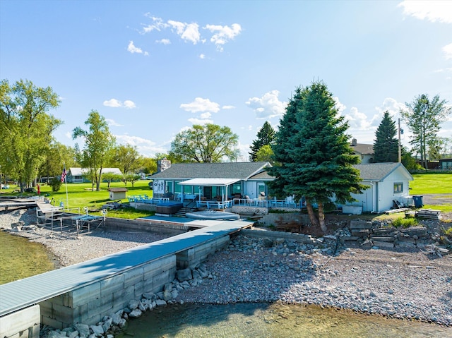 view of front of house with a front yard