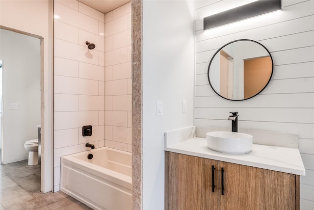 209 Mannington St, Kalispell, MT 59901 - bathroom featuring vanity and shower / washtub combination