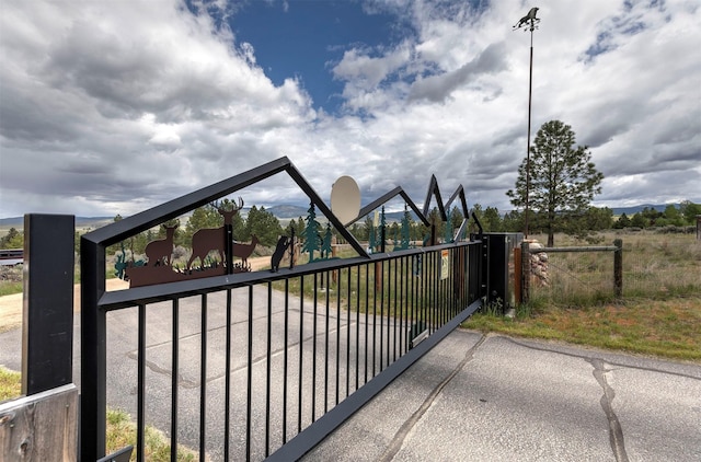 5282 Otto Way, Florence, MT 59833 - view of gate
