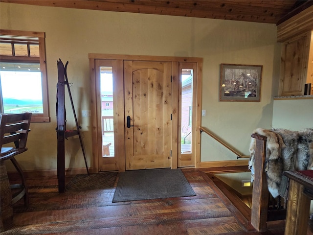 856 Weber Butte Trl, Corvallis, MT 59828 - foyer entrance featuring dark wood-style flooring and lofted ceiling