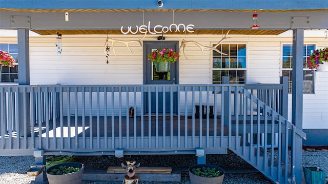 1200 Lost Creek Dr, Kalispell, MT 59901 - entrance to property featuring covered porch