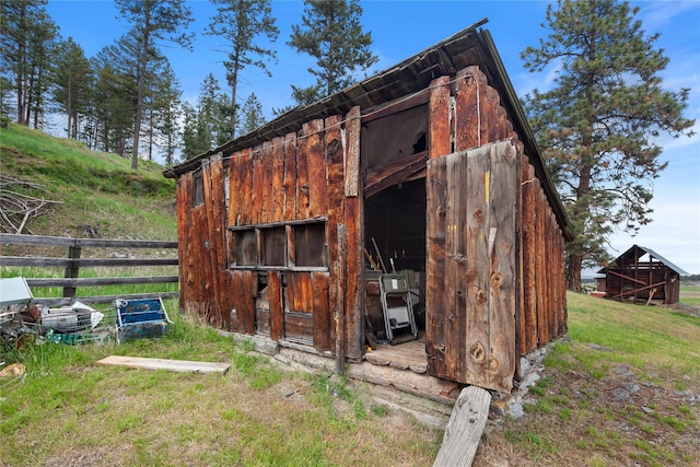 view of outbuilding