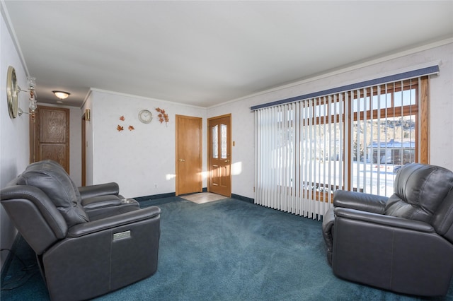 carpeted living room featuring crown molding