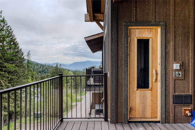 balcony featuring a mountain view