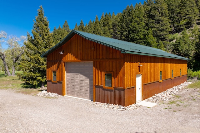 view of detached garage