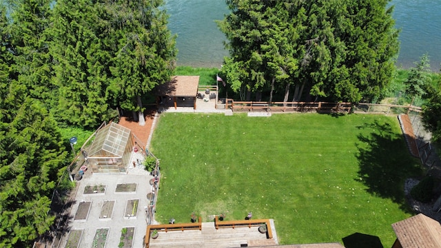 bird's eye view with a water view