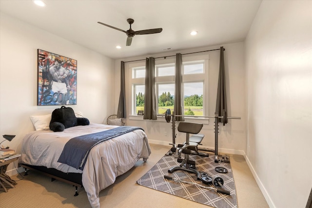 bedroom featuring ceiling fan