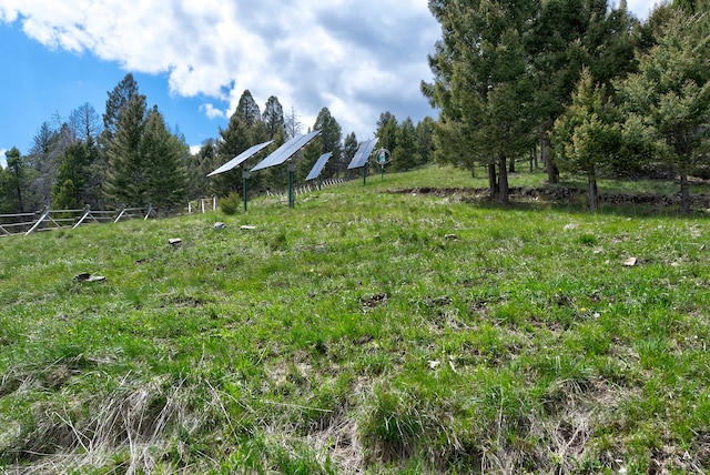 view of mother earth's splendor featuring a rural view