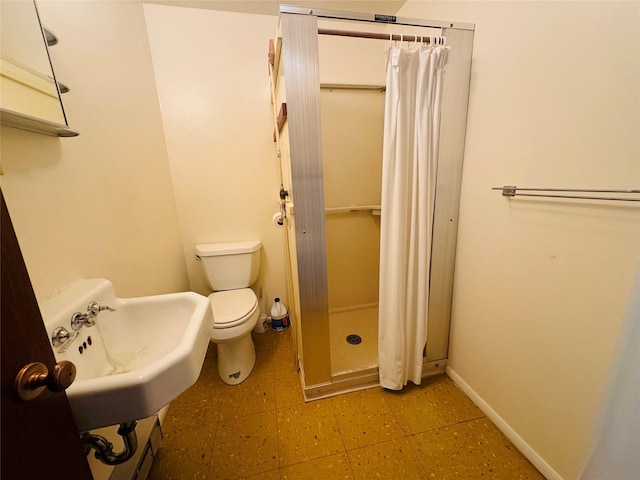 8 Cedar Gulch Ln, Thompson Falls, MT 59873 - full bathroom featuring a stall shower