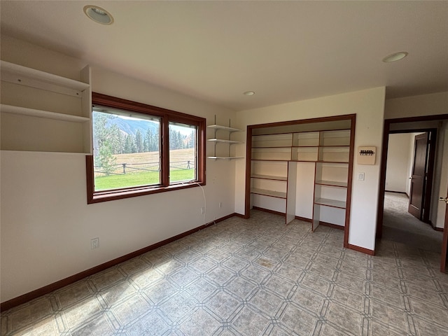 unfurnished bedroom featuring a closet