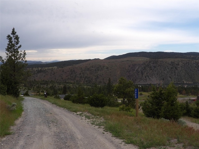 property view of mountains