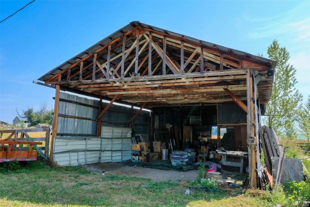 view of outbuilding