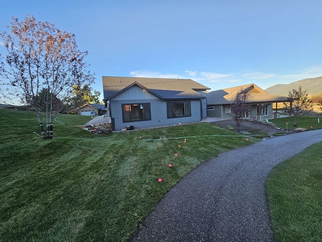 view of front of house with a front yard