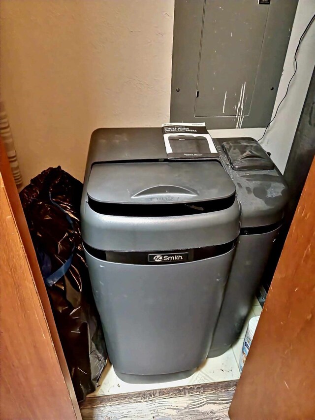 512 S Oak St, Townsend, MT 59644 - view of room details