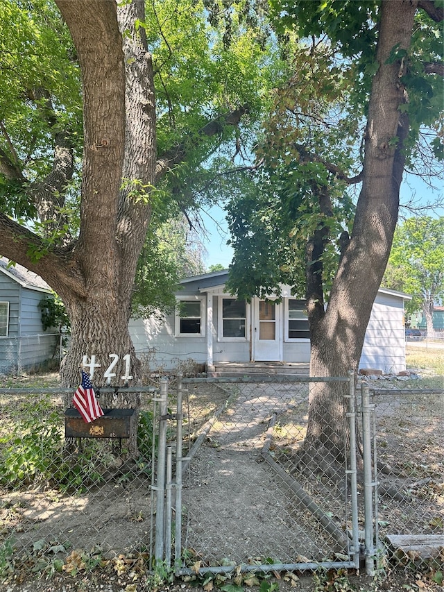 view of front of home