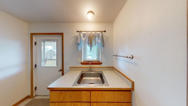 bathroom featuring sink