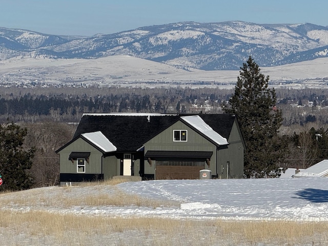 view of mountain feature