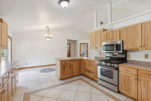 kitchen with light tile patterned floors, light brown cabinetry, stainless steel appliances, an inviting chandelier, and kitchen peninsula