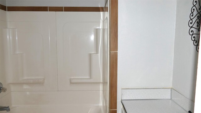 721 5th Ave S, Great Falls, MT 59405 - full bathroom featuring  shower combination