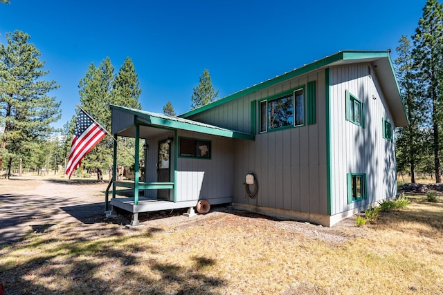 view of property exterior