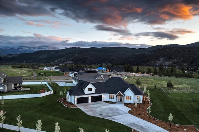 bird's eye view featuring a mountain view